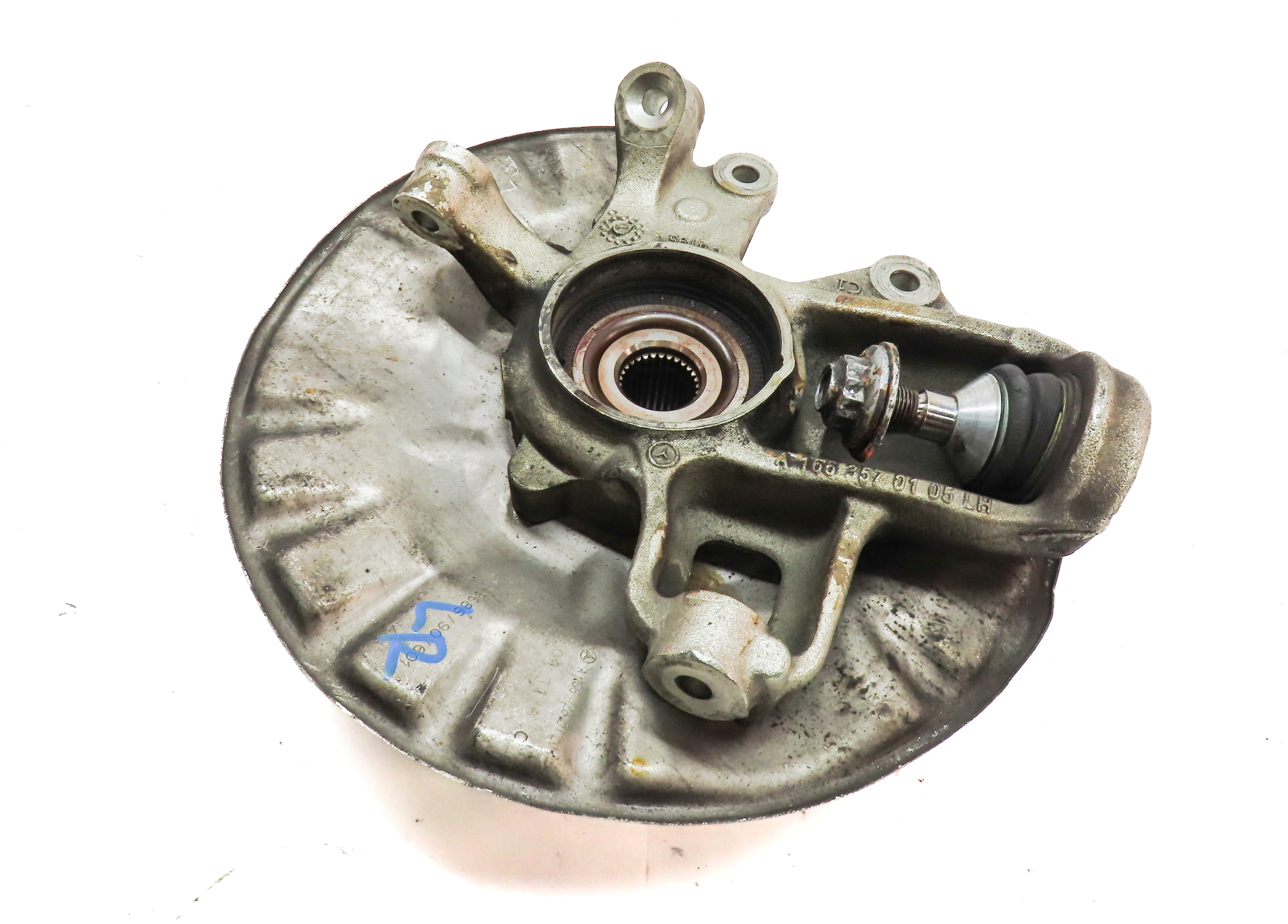 2012-2015 MERCEDES GL350 GL450 GL550 ML350 (W166 X166) LEFT REAR SPINDLE KNUCKLE — exact item pictured